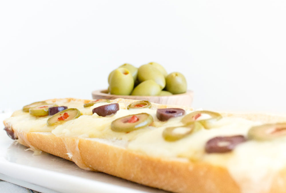 Cheesy Olive Bread