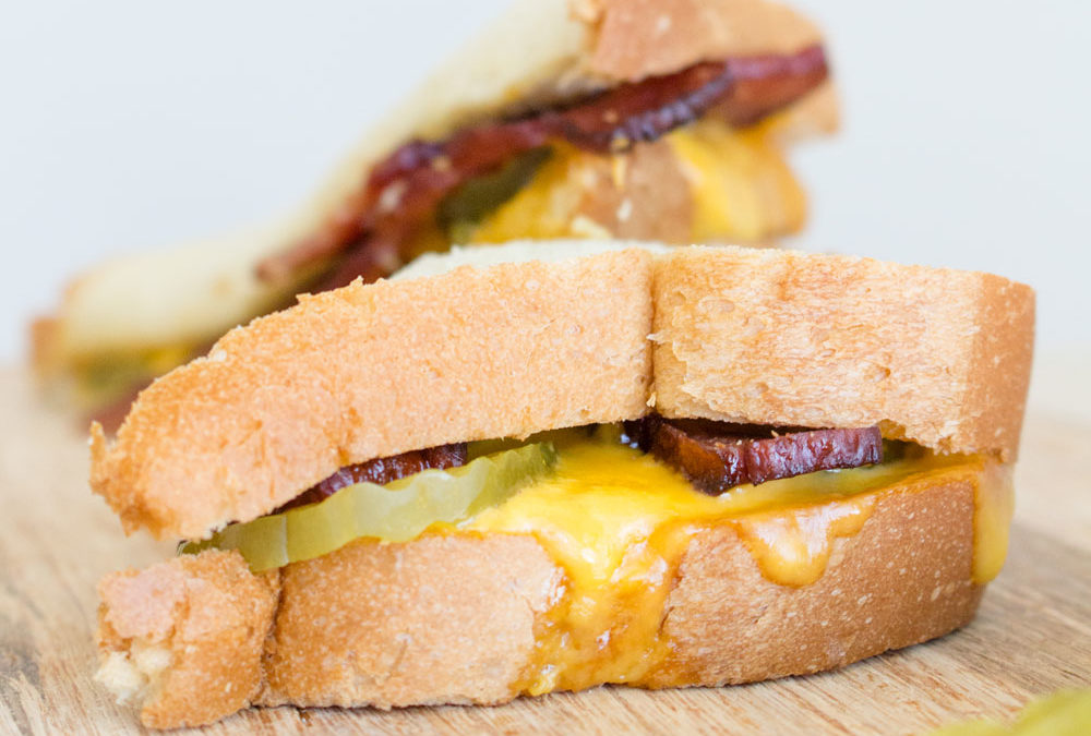 Bacon Grilled Cheese With Pickles